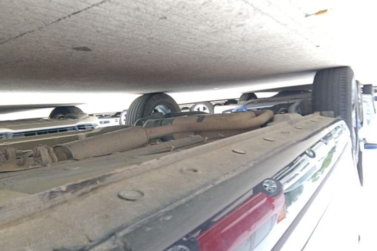 Used SOL QX 2021 300T DCT Prestige Smart Connectivity Version Right Side Sill