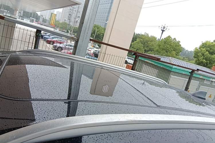 Used SOL QX 2021 300T DCT Prestige Smart Connectivity Version Roof