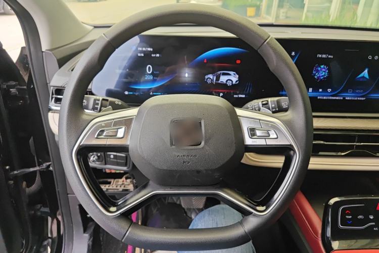Used SOL QX 2021 300T DCT Prestige Smart Connectivity Version Steering Wheel