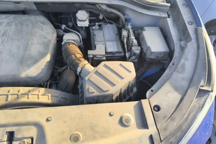Used SOL QX 2021 300T DCT Deluxe Smart Connectivity Version Engine Bay Left