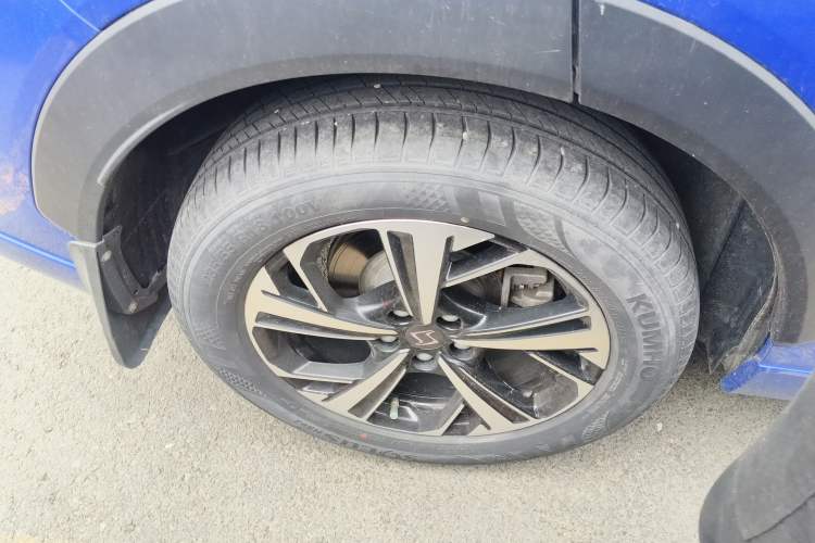 Used SOL QX 2021 300T DCT Prestige Smart Connectivity Version Exterior 5