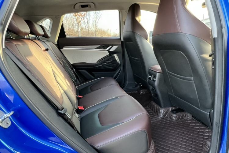 Used SOL QX 2021 300T DCT Chasing Light Edition Interior 4