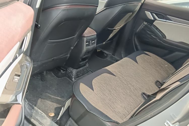 Used SOL QX 2021 300T DCT Prestige Smart Connectivity Version Interior 4