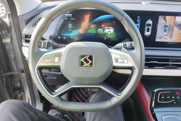 Used SOL QX 2021 300T DCT Prestige Smart Connectivity Version Steering Wheel