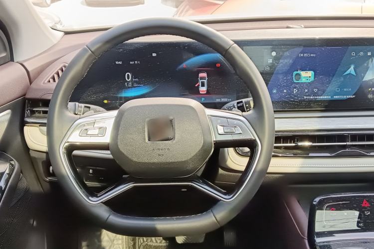 Used SOL QX 2021 300T DCT Prestige Smart Connectivity Version Steering Wheel