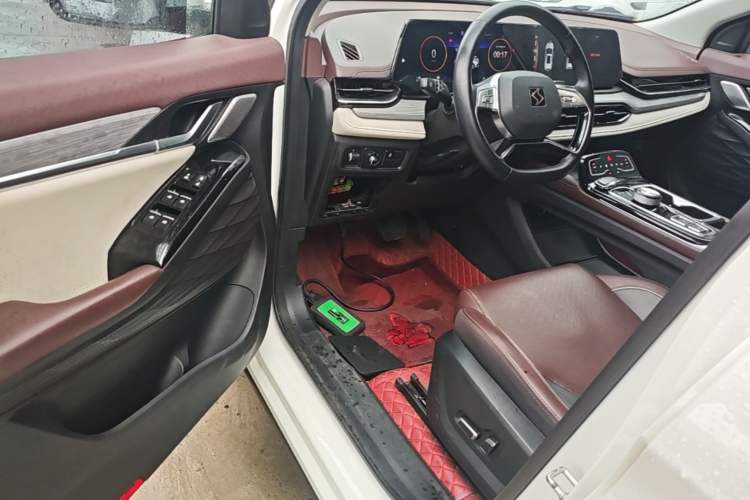 Used SOL QX 2021 300T DCT Deluxe Smart Connectivity Version Driver Seat