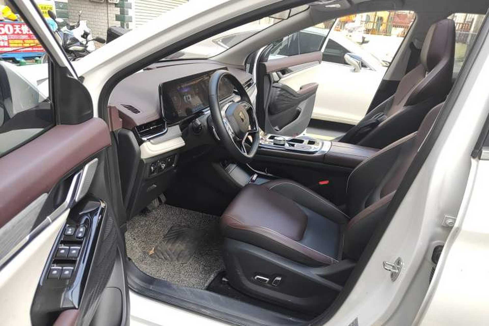Used SOL QX 2021 300T DCT Deluxe Smart Connectivity Version Driver Seat