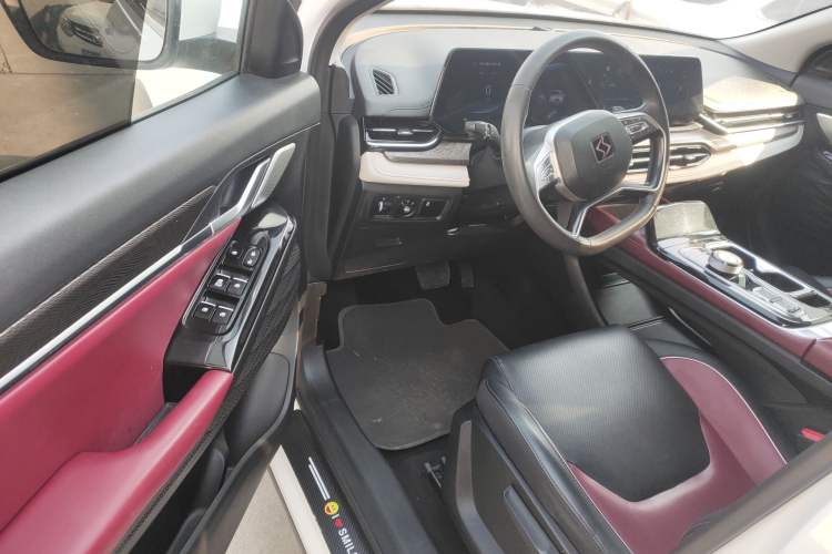 Used SOL QX 2021 300T DCT Luxury Smart Connectivity Version Driver Seat