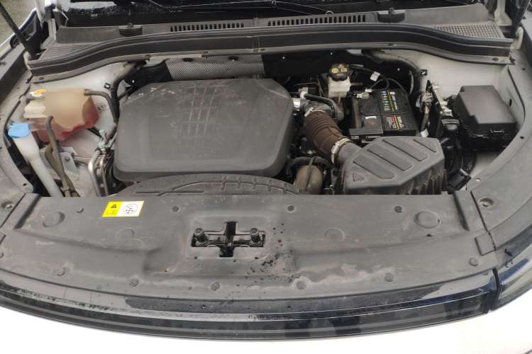 Used SOL QX 2021 300T DCT Deluxe Smart Connectivity Version Engine Bay