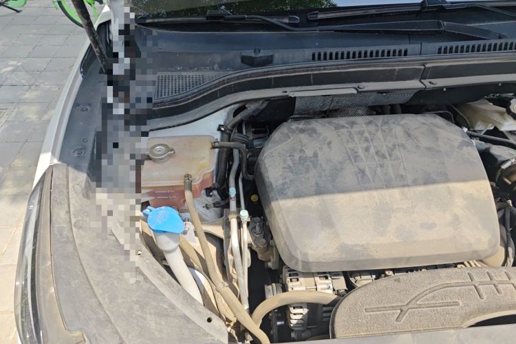 Used SOL QX 2021 300T DCT Prestige Smart Connectivity Version Engine Bay Right