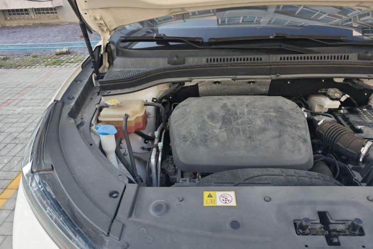 Used SOL QX 2021 300T DCT Luxury Smart Connectivity Version Engine Bay Right