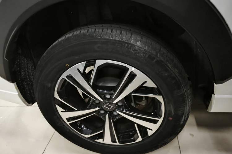 Used SOL QX 2021 300T DCT Luxury Smart Connectivity Version Exterior 1