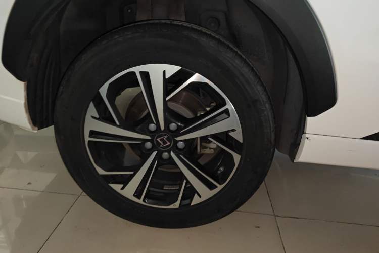 Used SOL QX 2021 300T DCT Luxury Smart Connectivity Version Exterior 8