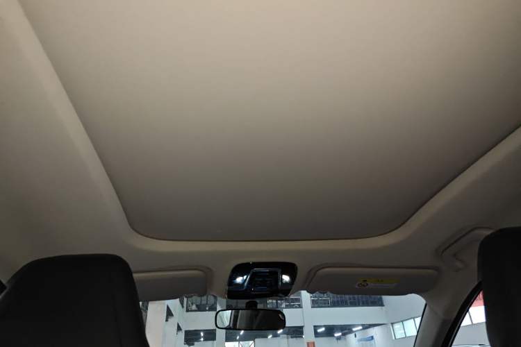 Used SOL QX 2021 300T DCT Luxury Smart Connectivity Version Headliner