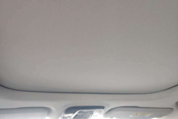 Used SOL QX 2021 300T DCT Deluxe Smart Connectivity Version Headliner
