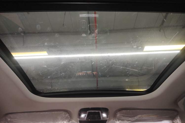 Used SOL QX 2021 300T DCT Luxury Smart Connectivity Version Headliner