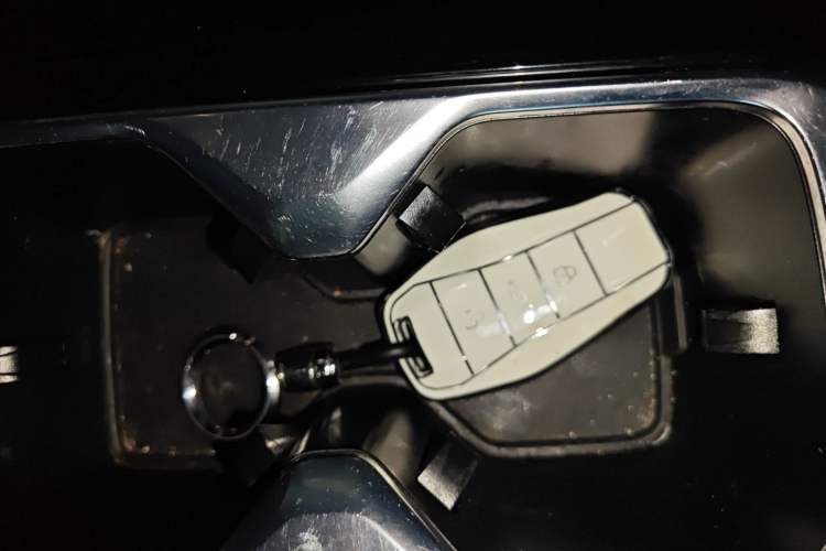 Used SOL QX 2021 300T DCT Luxury Smart Connectivity Version Interior 1