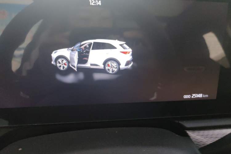 Used SOL QX 2021 300T DCT Luxury Smart Connectivity Version Interior 4