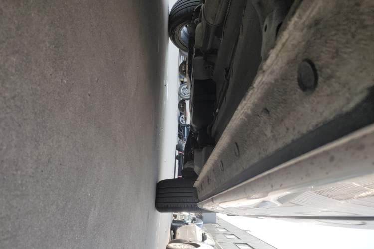 Used SOL QX 2021 300T DCT Luxury Smart Connectivity Version Left Side Sill