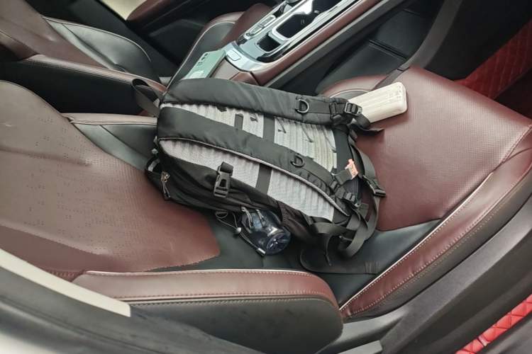 Used SOL QX 2021 300T DCT Deluxe Smart Connectivity Version Right Front Seat