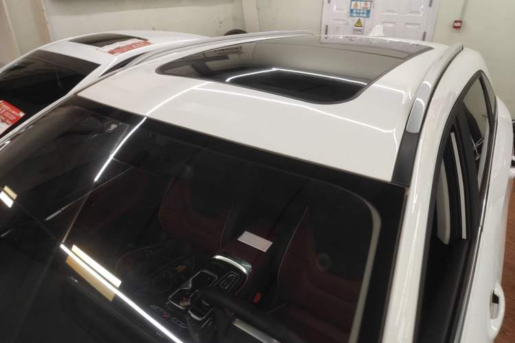 Used SOL QX 2021 300T DCT Luxury Smart Connectivity Version Roof