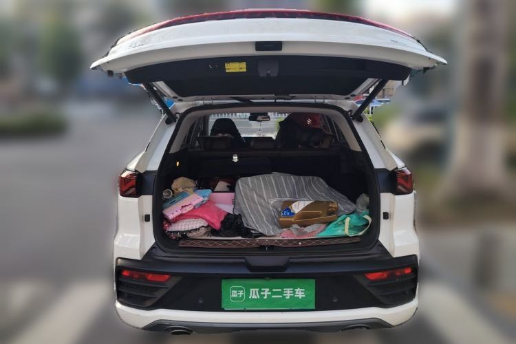 Used SOL QX 2021 300T DCT Prestige Smart Connectivity Version Trunk
