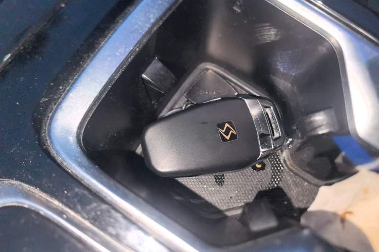 Used SOL QX 2021 300T DCT Deluxe Smart Connectivity Version Vehicle Key