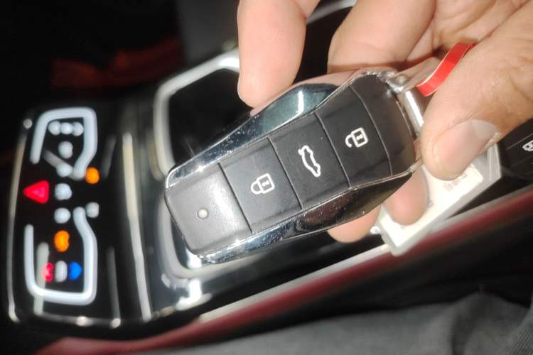 Used SOL QX 2021 300T DCT Luxury Smart Connectivity Version Vehicle Key