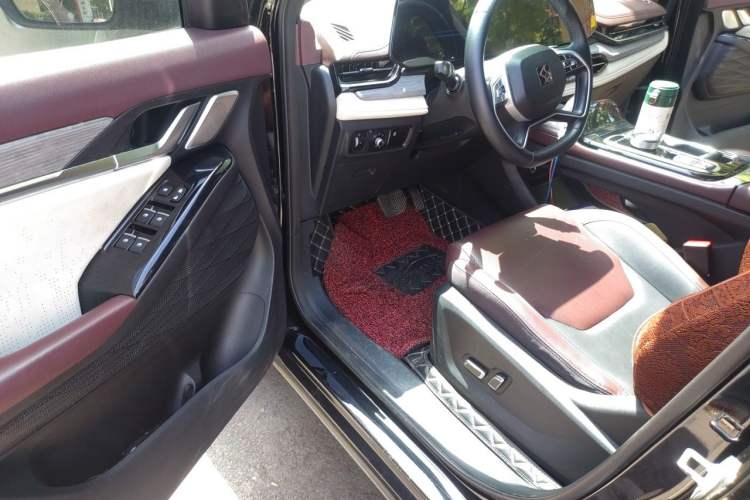 Used SOL QX 2022 300T DCT Moon Exploration Edition Driver Seat