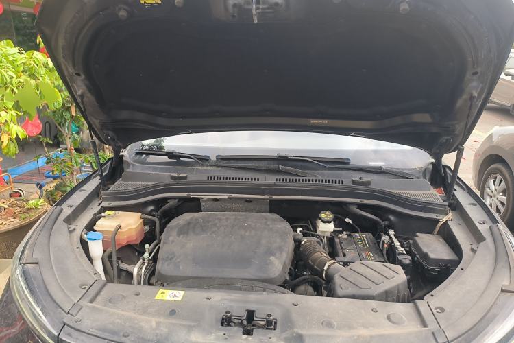 Used SOL QX 2022 300T DCT Moon Exploration Edition Engine Bay