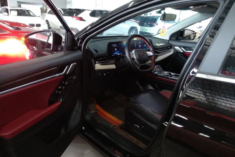 Used SOL QX 2022 300T DCT Moon Exploration Edition Left Front Seat