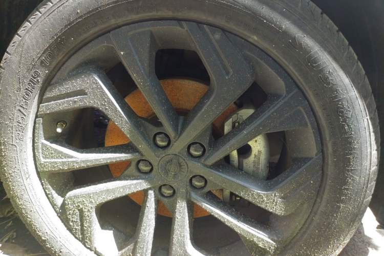 Used SOL QX 2022 300T DCT Moon Exploration Edition Right Front Wheel Hub