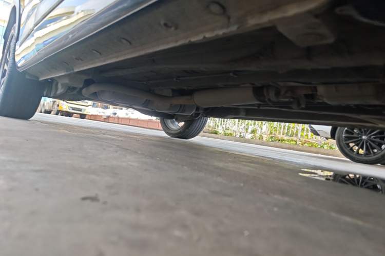 Used SOL QX 2022 300T DCT Moon Exploration Edition Right Side Sill
