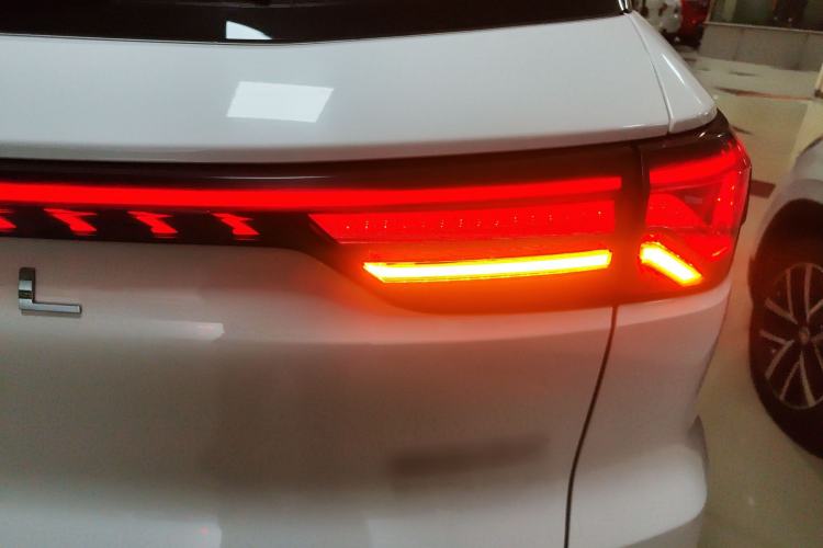 Used SOL QX 2022 300T DCT Moon Exploration Edition Right Rear Taillight