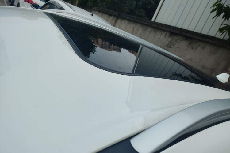 Used SOL QX 2022 300T DCT Moon Exploration Edition Roof