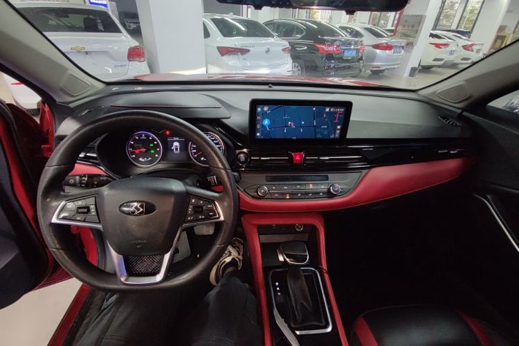 Used SOL X4 2021 1.5T CVT Chief Edition Interior 2