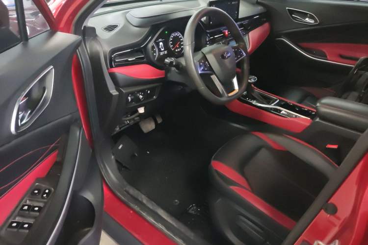 Used SOL X4 2021 1.5T CVT Chief Edition Interior 3