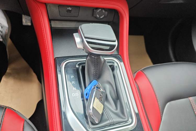 Used SOL X4 2021 1.5T CVT Chief Edition Gear Lever