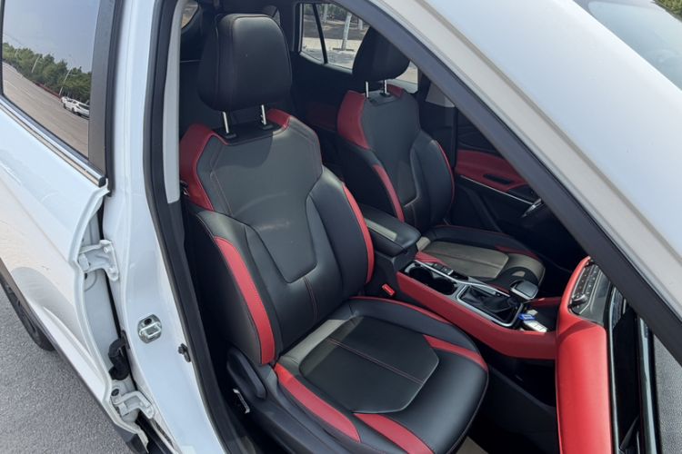 Used SOL X4 2021 1.5T CVT Chief Edition Interior 9