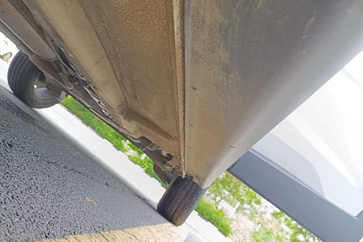 Used SOL X4 2021 1.5T CVT Chief Edition Left Side Sill