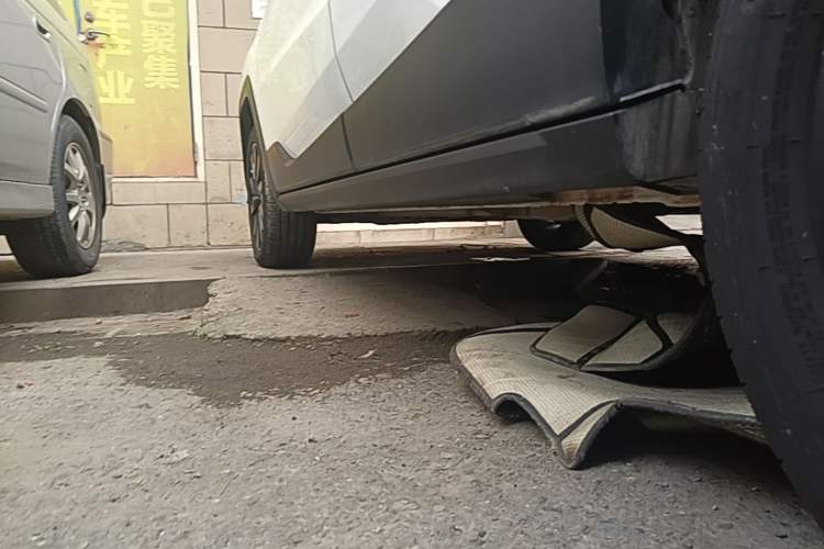 Used SOL X4 2021 1.5T CVT Mech Edition Left Side Sill