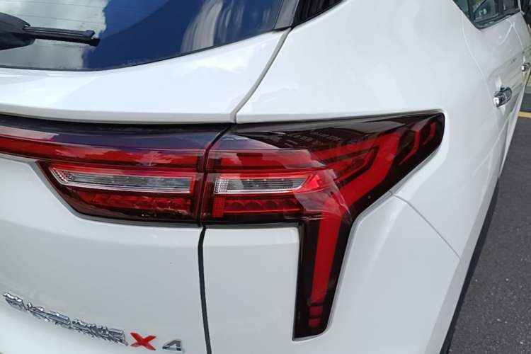 Used SOL X4 2021 1.5T CVT Chief Edition Right Rear Taillight