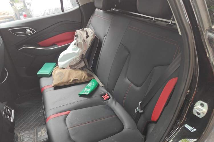 Used SOL X4 2022 1.5T CVT Chieftain Custom Edition Left Rear Seat