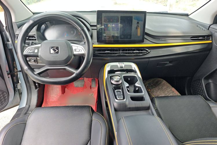 Used SOL X6 2022 1.5T DCT Intelligent Drive Version Center Console