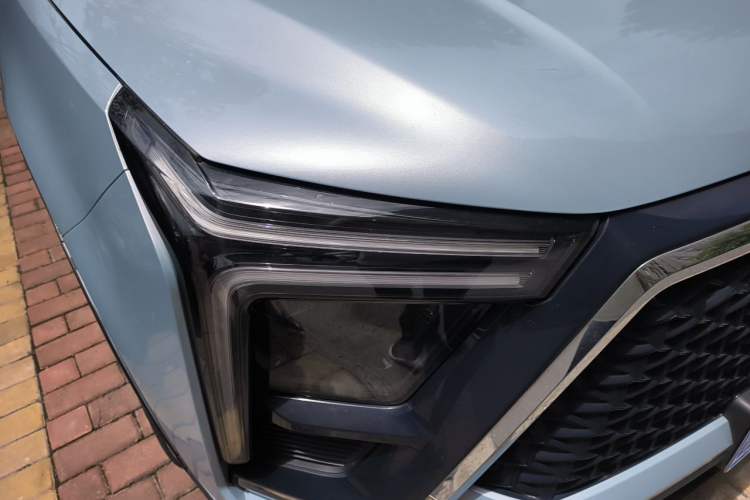 Used SOL X6 2022 1.5T DCT Pioneer Edition Right Front Headlight