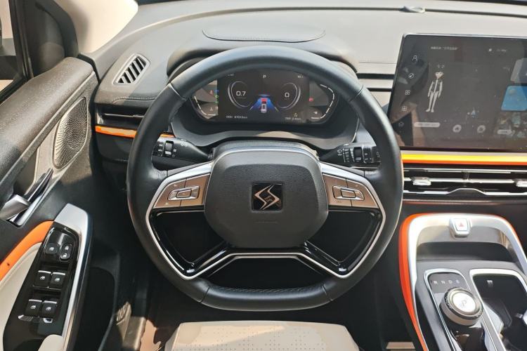 Used SOL X6 2022 1.5T DCT Trendy FUN Edition Steering Wheel