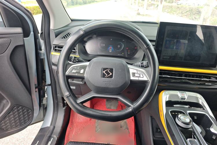 Used SOL X6 2022 1.5T DCT Intelligent Drive Version Steering Wheel