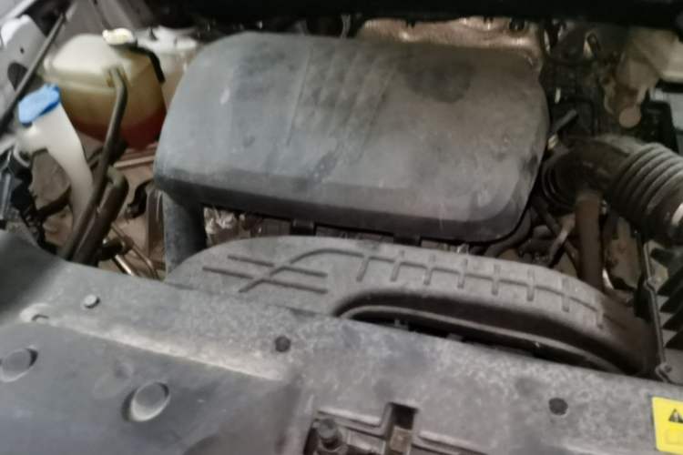 Used SOL X6 2022 1.5T DCT Intelligent Drive Version Engine Bay Right