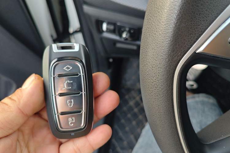 Used SOL X6 2022 1.5T DCT Pioneer Edition Vehicle Key