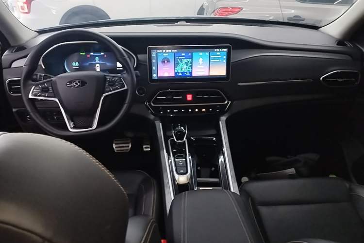 Used SOL X7 2021 1.5T Flagship Edition Center Console